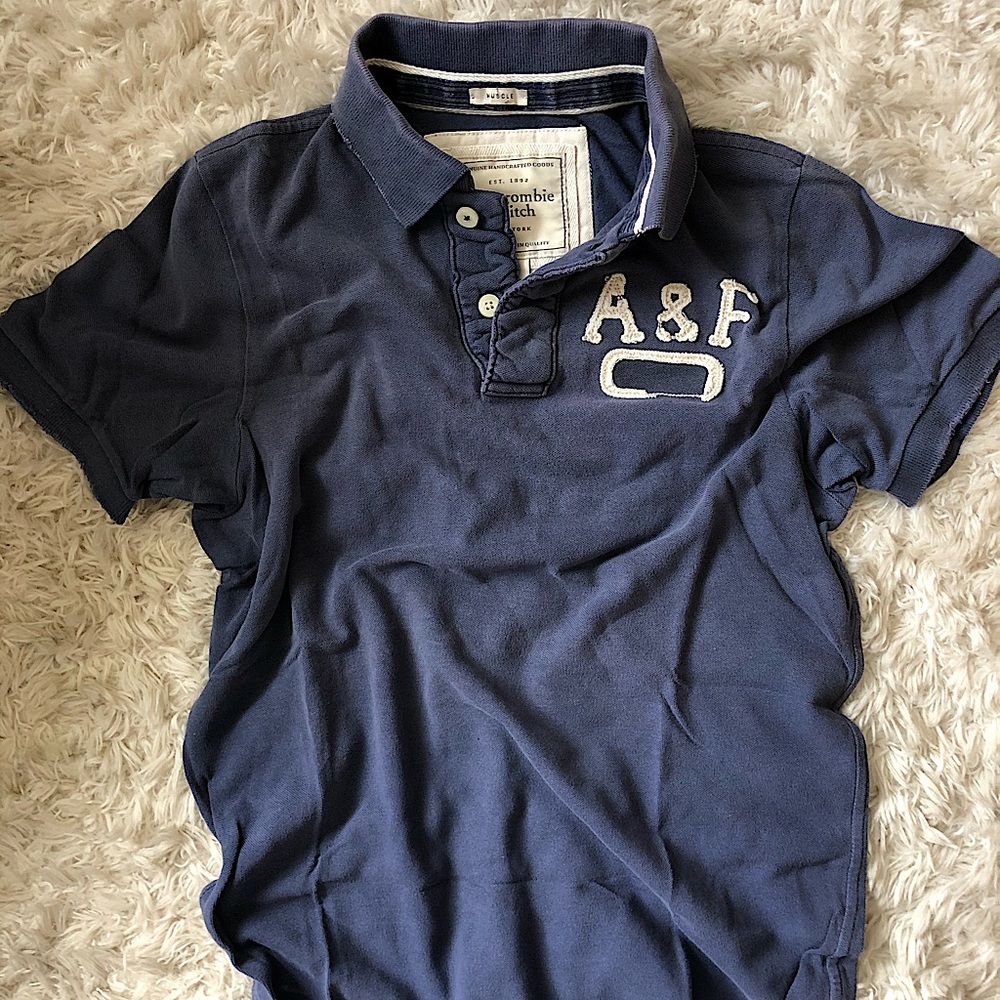 Men’s Abercrombie & Fitch Distressed Polo